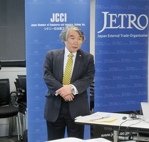 仲裁について解説する堀江氏