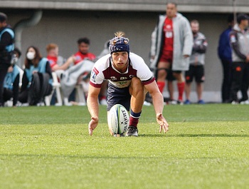 レッズ戦、勝負を決めたハミッシュ・スチュワート選手