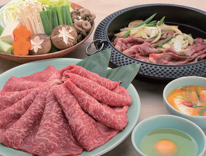 WAGYUすき焼きセット(1人前$42.50)