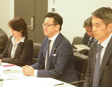 7月28日、シドニーで会談を行った濱村進・農林水産政務官
