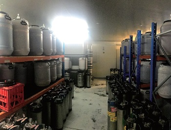 ひんやりとした発酵室。ここでビールが十分に発酵するまで寝かされる