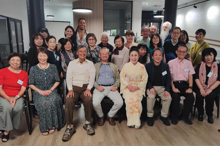 1_親睦の会集合写真Nov15