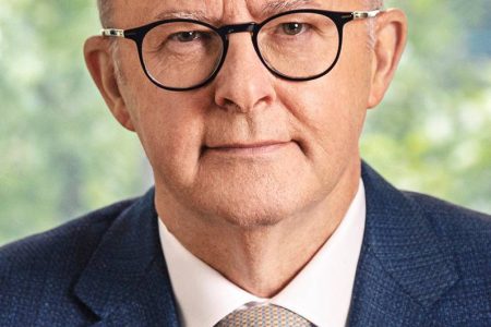 Anthony_Albanese_portrait_(cropped)
