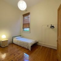 E180B69B-9F1B-4A0A-8D98-BEA174FBC588