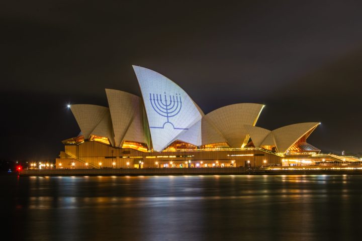 Hanukkah-OperaHouse15Dec25-4