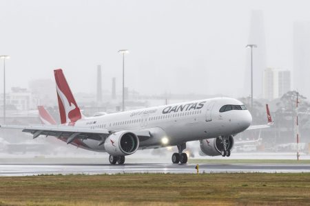 Qantas-250702-Syd-Airbus-A321-XLR-Arrival-3401