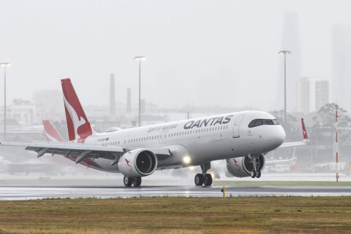 Qantas-250702-Syd-Airbus-A321-XLR-Arrival-3401