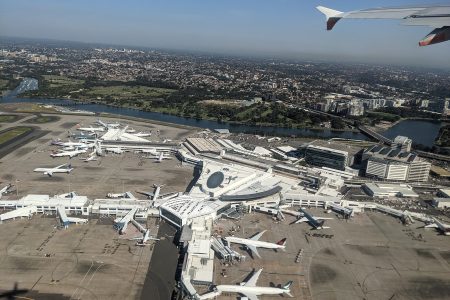 Terminal_1_Sydney_Airport_2021