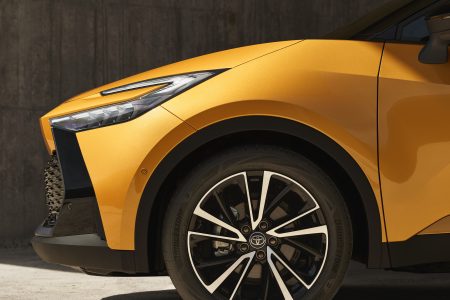 Toyota-will-launch-the-all-new-C-HR-in-the-first-half-of-2024-overseas-model-shown-2